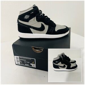 Jordan Air 1 Retro High OG (PS) 1Y “Twist 2.0" Grey/Black Shoes FB1312-001 EUC